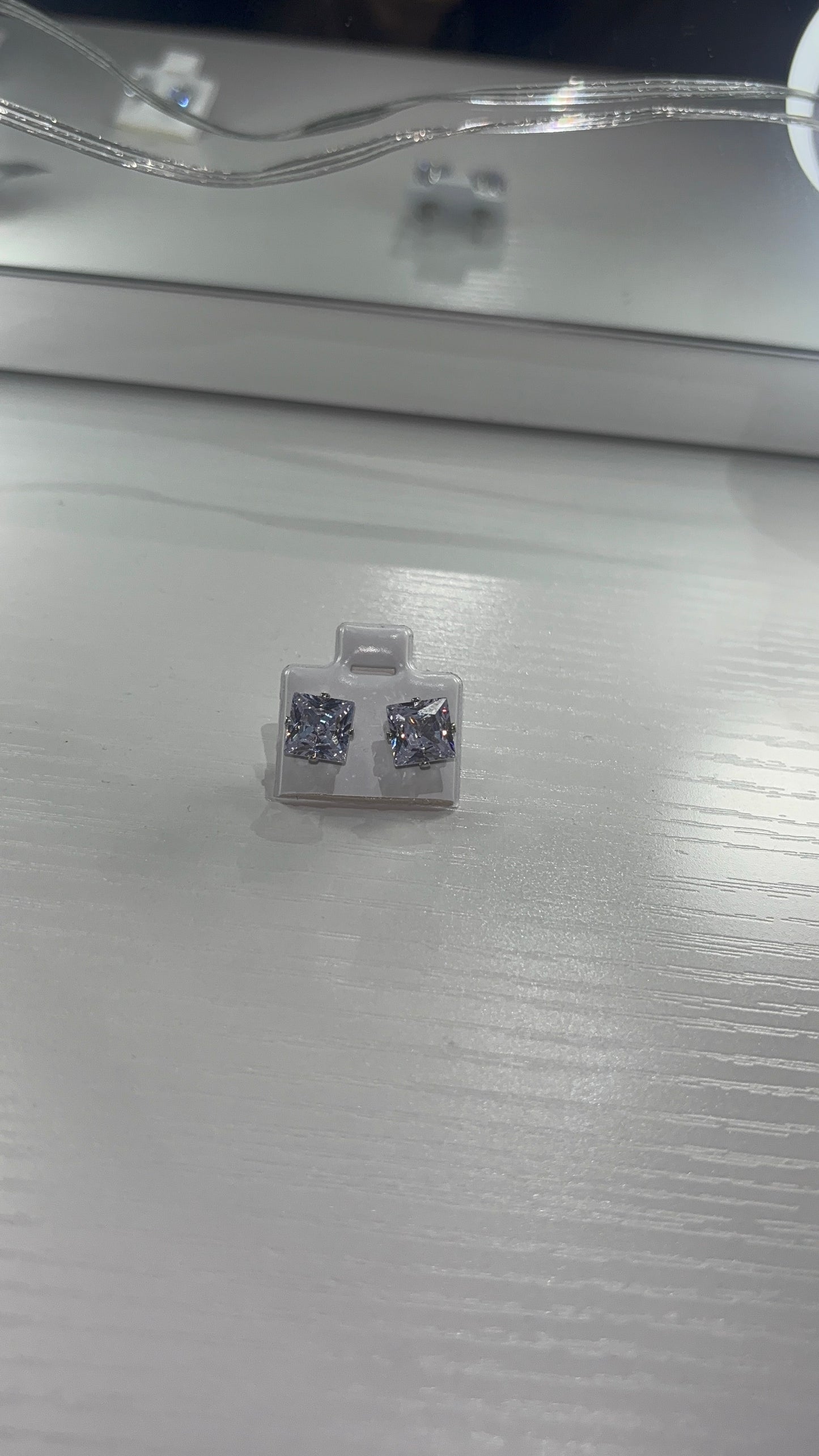 Orecchini punto luce