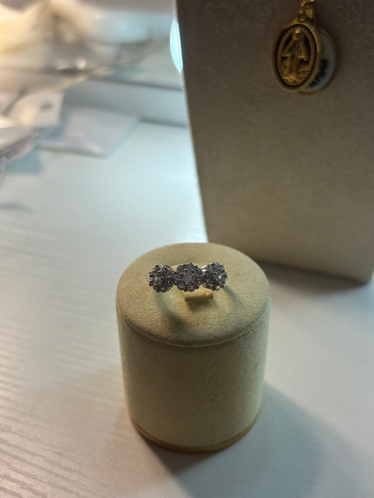 ANELLO TRILOGY FLOWER