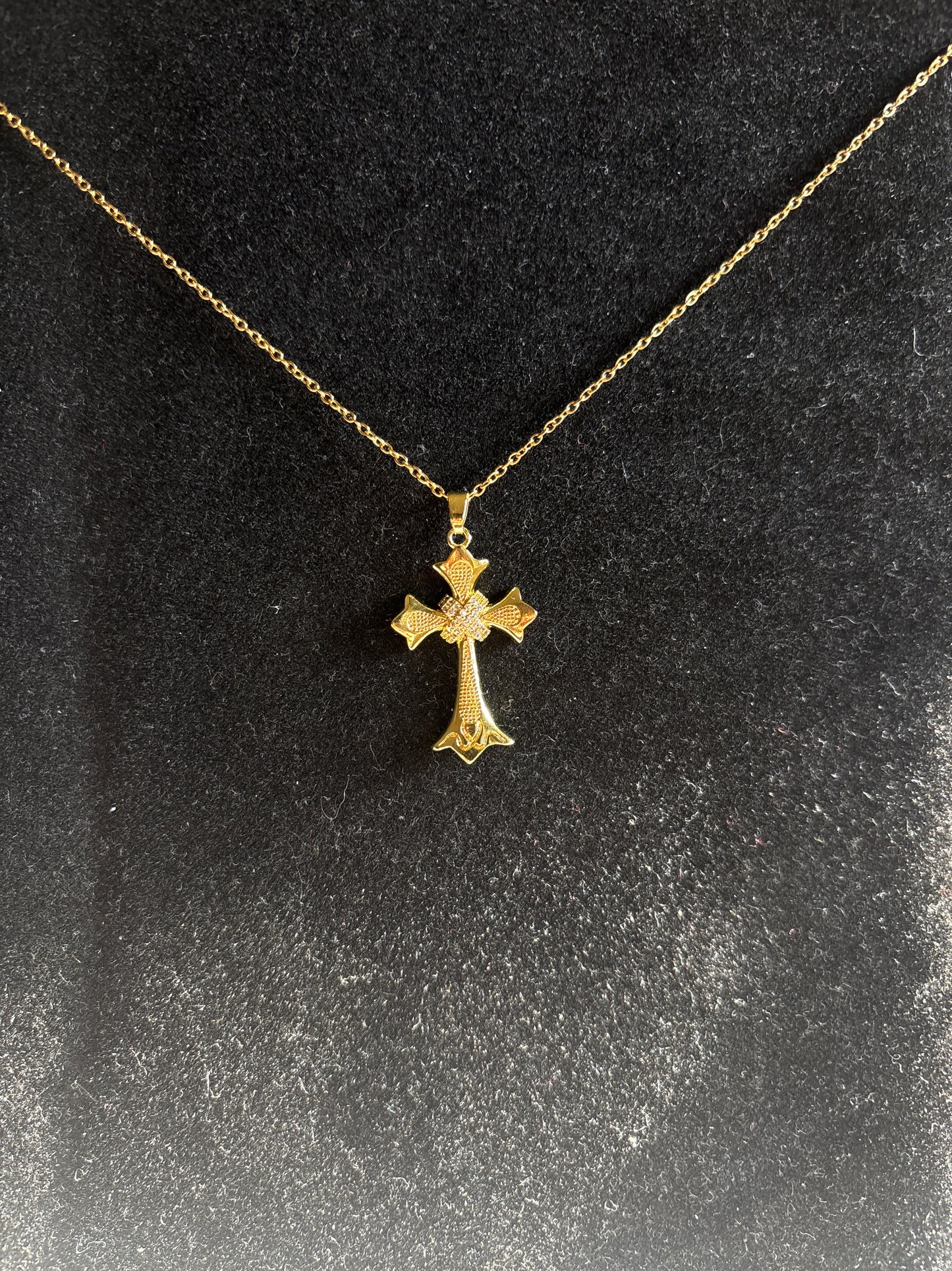 Collana Cross New