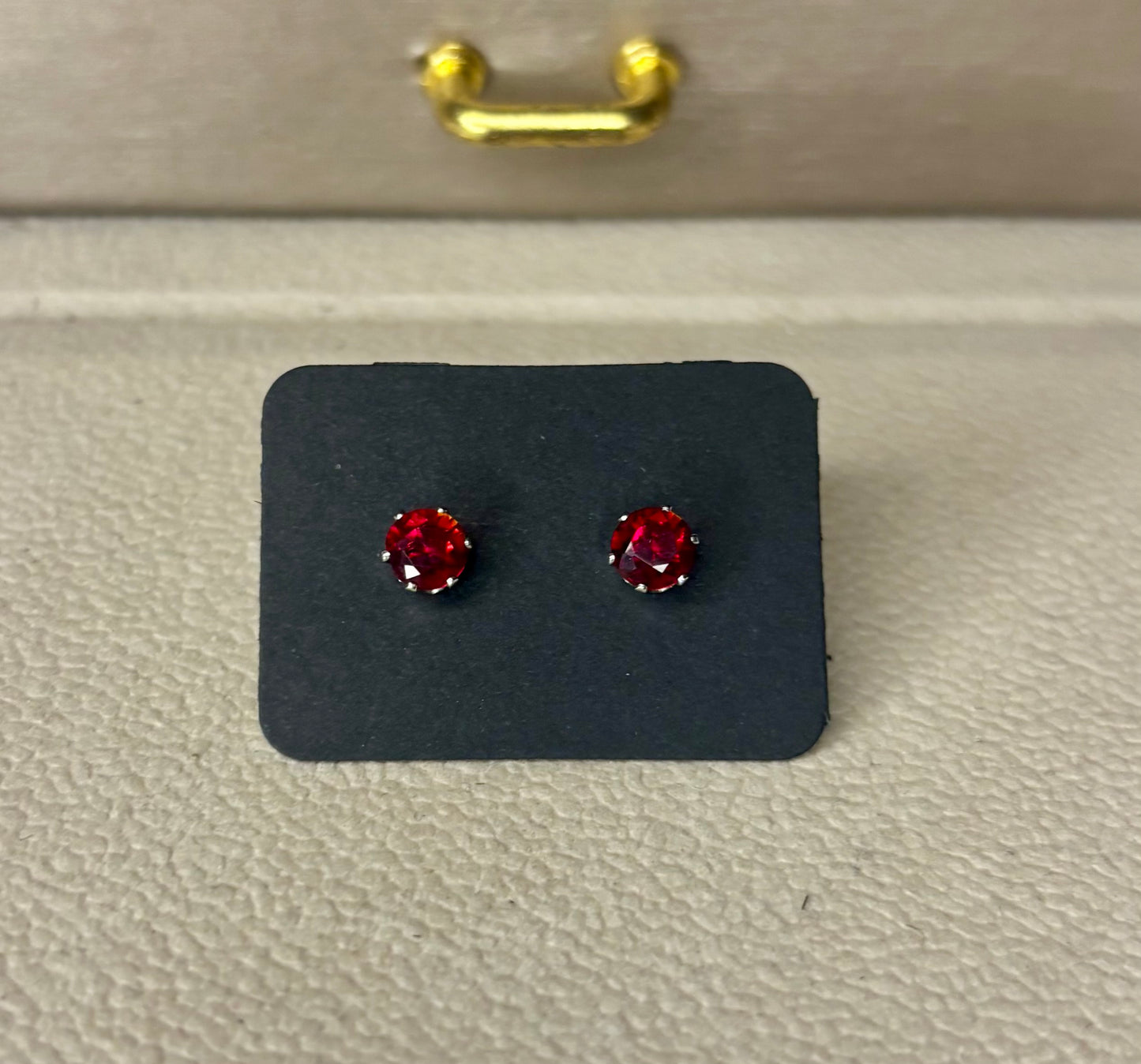 Orecchini punto luce color