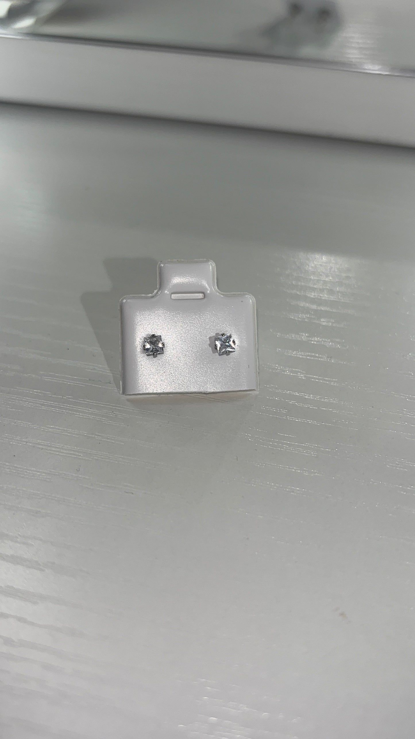 Orecchini punto luce