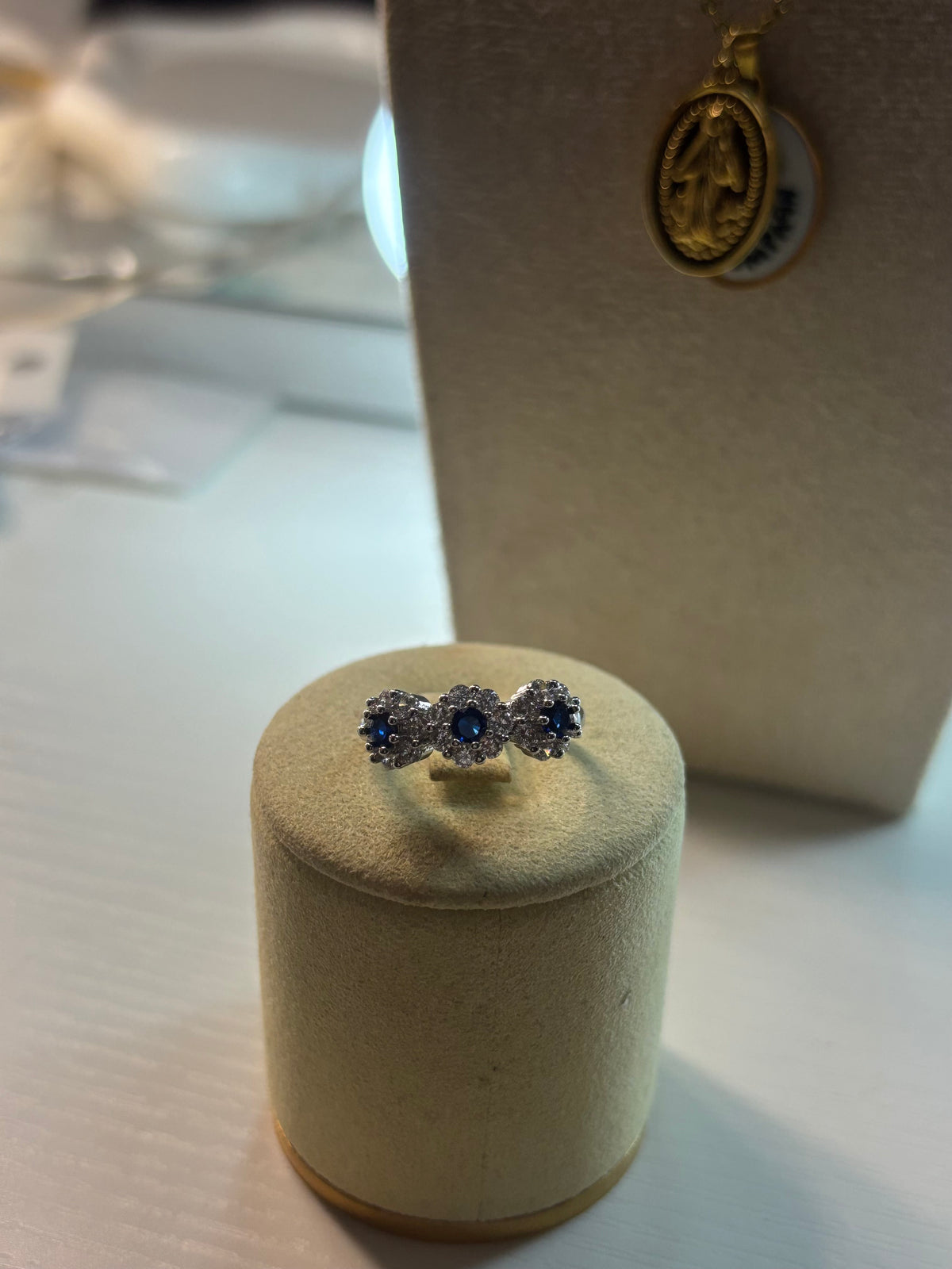 ANELLO TRILOGY FLOWER