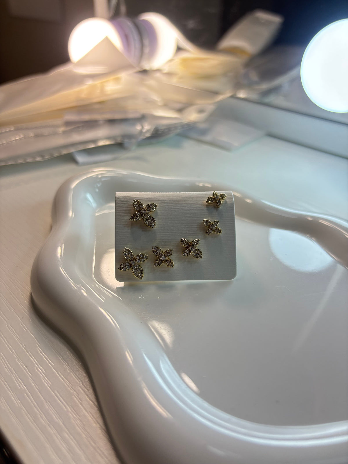 SET BUTTERFLY