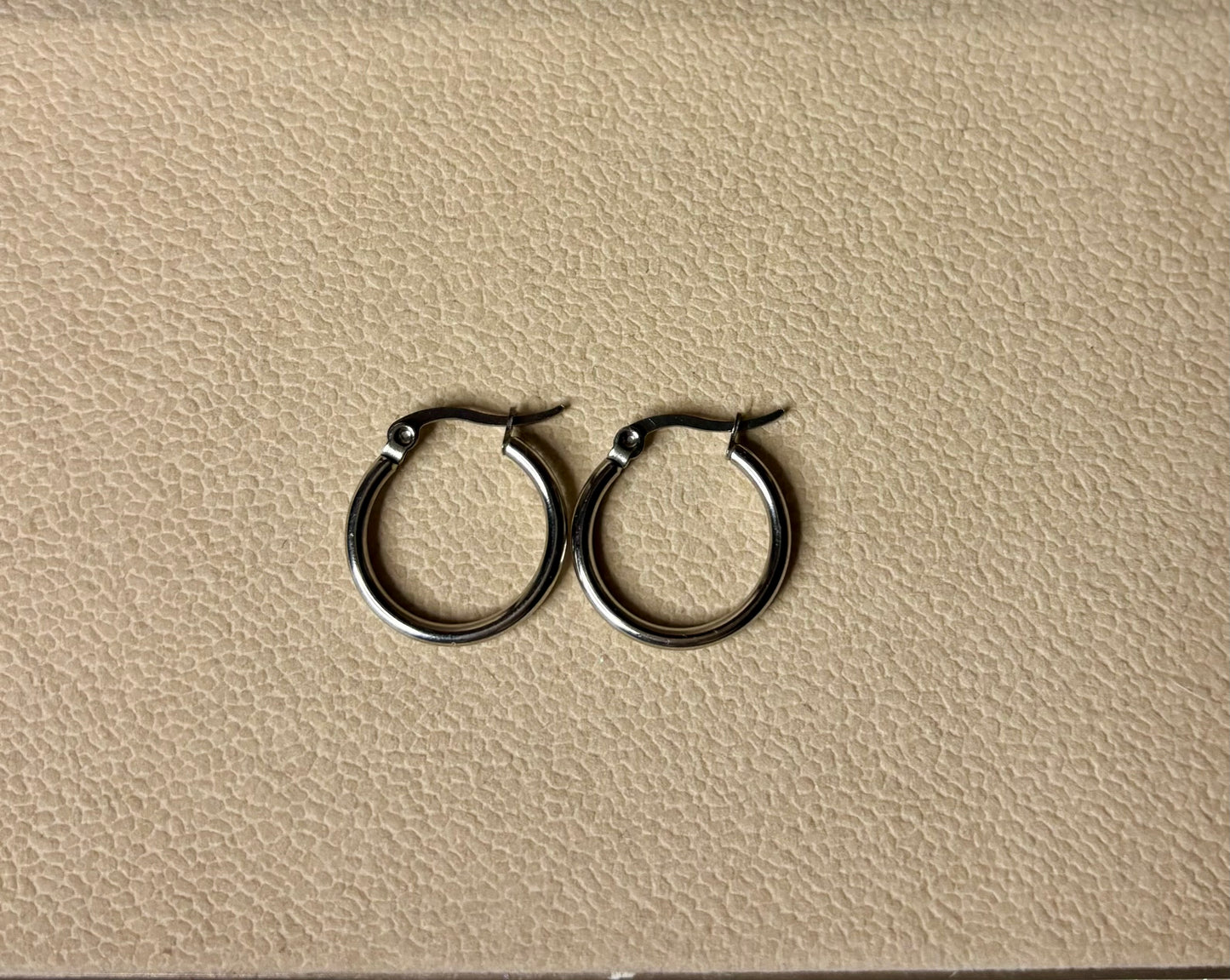 Orecchini a cerchio Basic